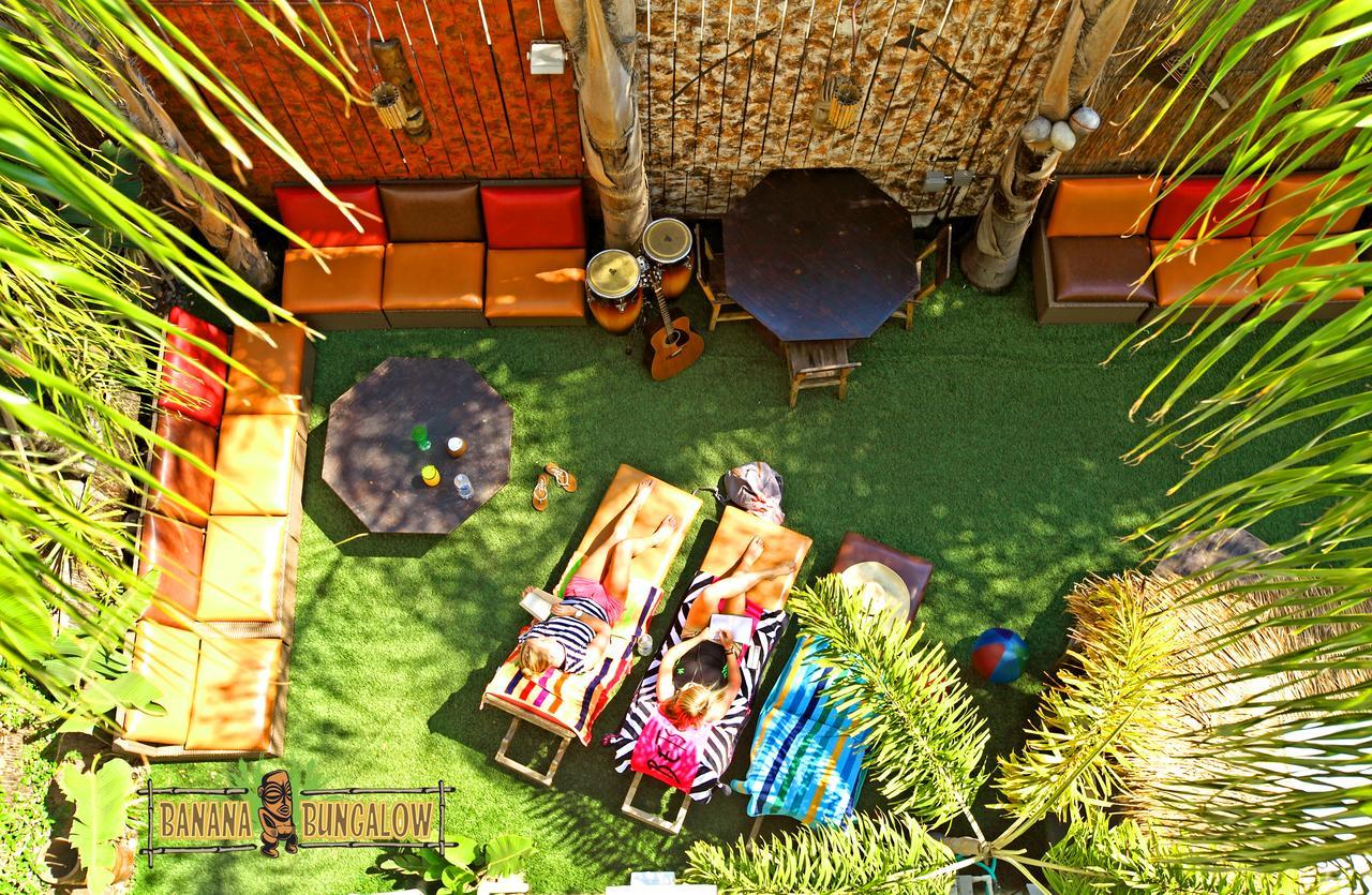 Banana Bungalow Hollywood Hotel & Hostel Los Angeles Exterior photo