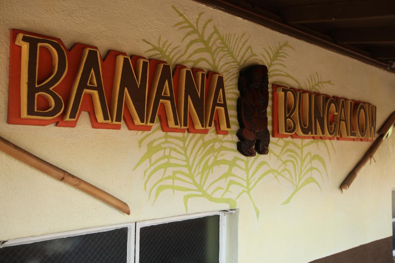 Banana Bungalow Hollywood Hotel & Hostel Los Angeles Exterior photo
